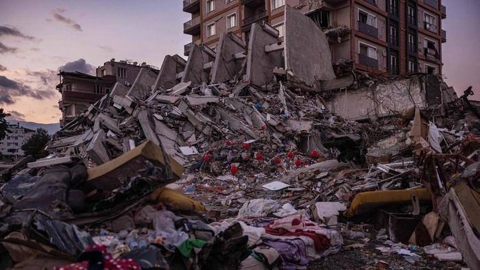 Korban Jiwa Gempa Turki Tembus 51 Ribu, Ribuan Orang Masih Hilang